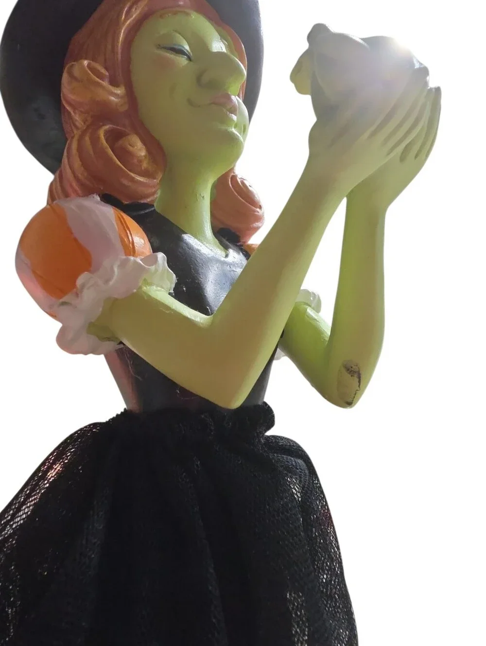 Broomstick Halloween NWT Whimsical Black & Green Face Resin Witch & Frog Decor
